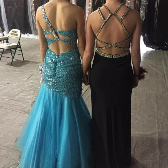 Prom Dress - Picture 2 of 3